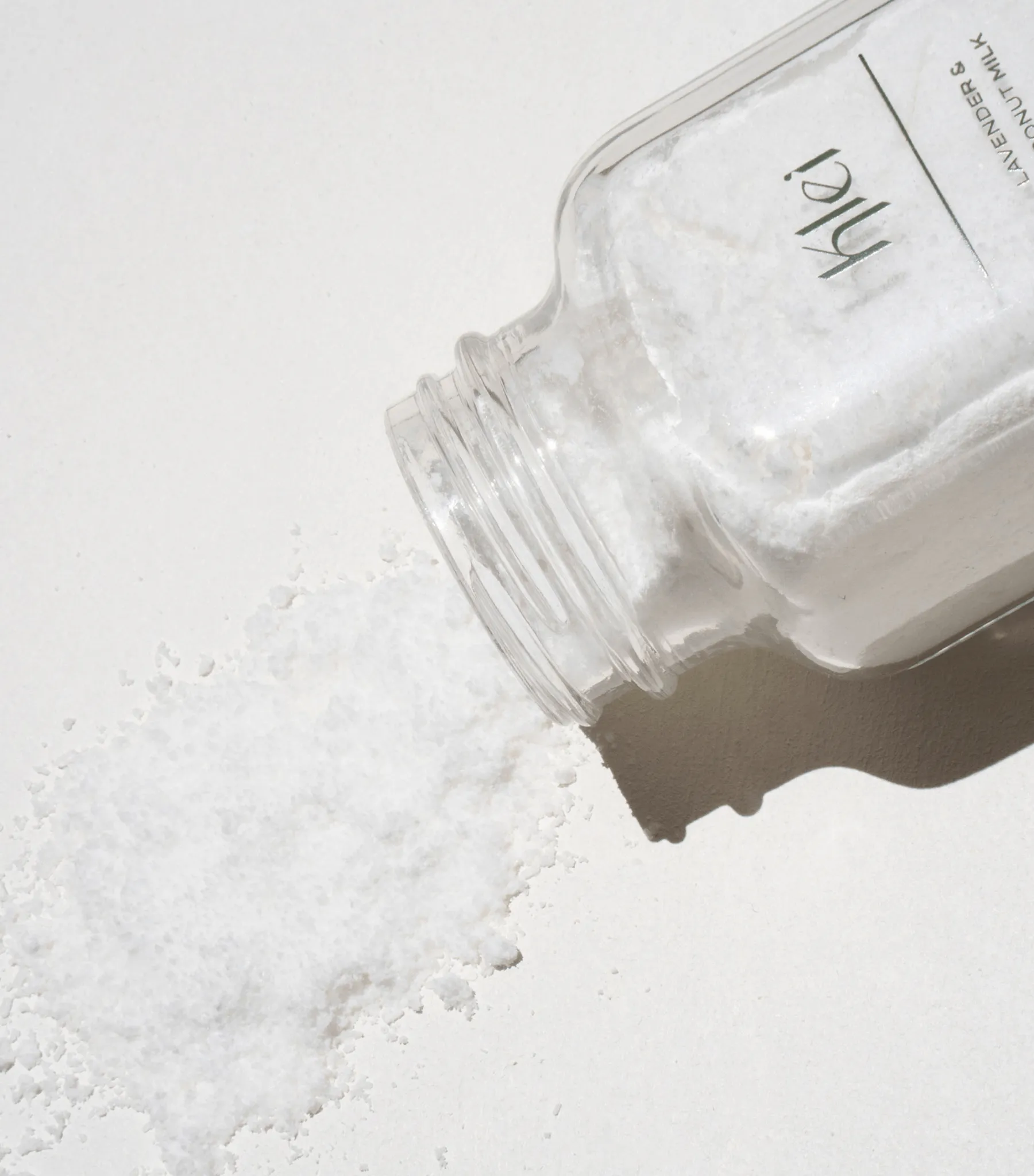Soften Coconut Milk & Lavender Foaming Bath Soak
